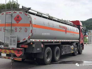 揭秘綿陽黑加油車亂象 直供散裝汽油背后的致命風(fēng)險
